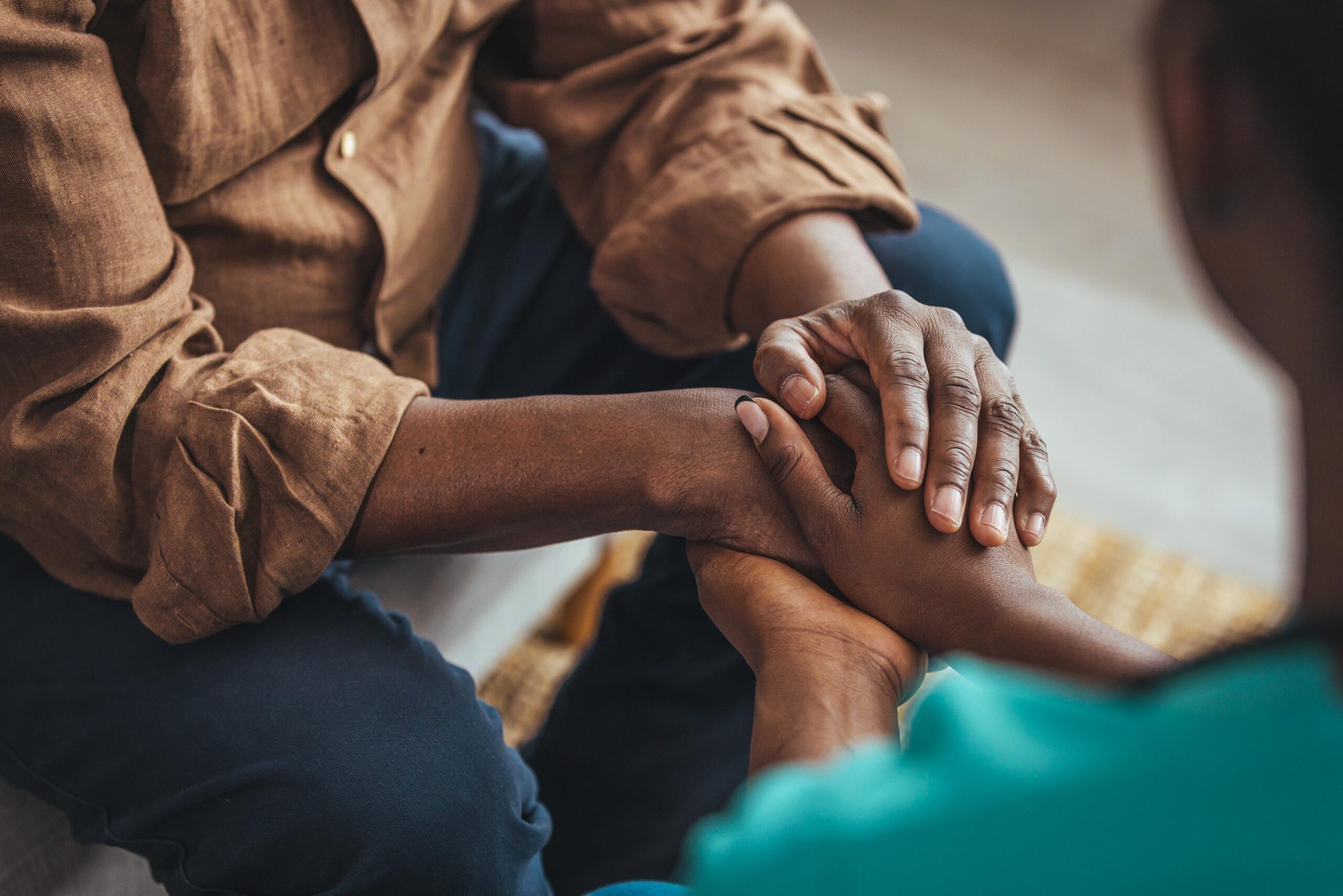 Energy Healing 101: A Gentle Beginner’s Guide to Modern Wellbeing