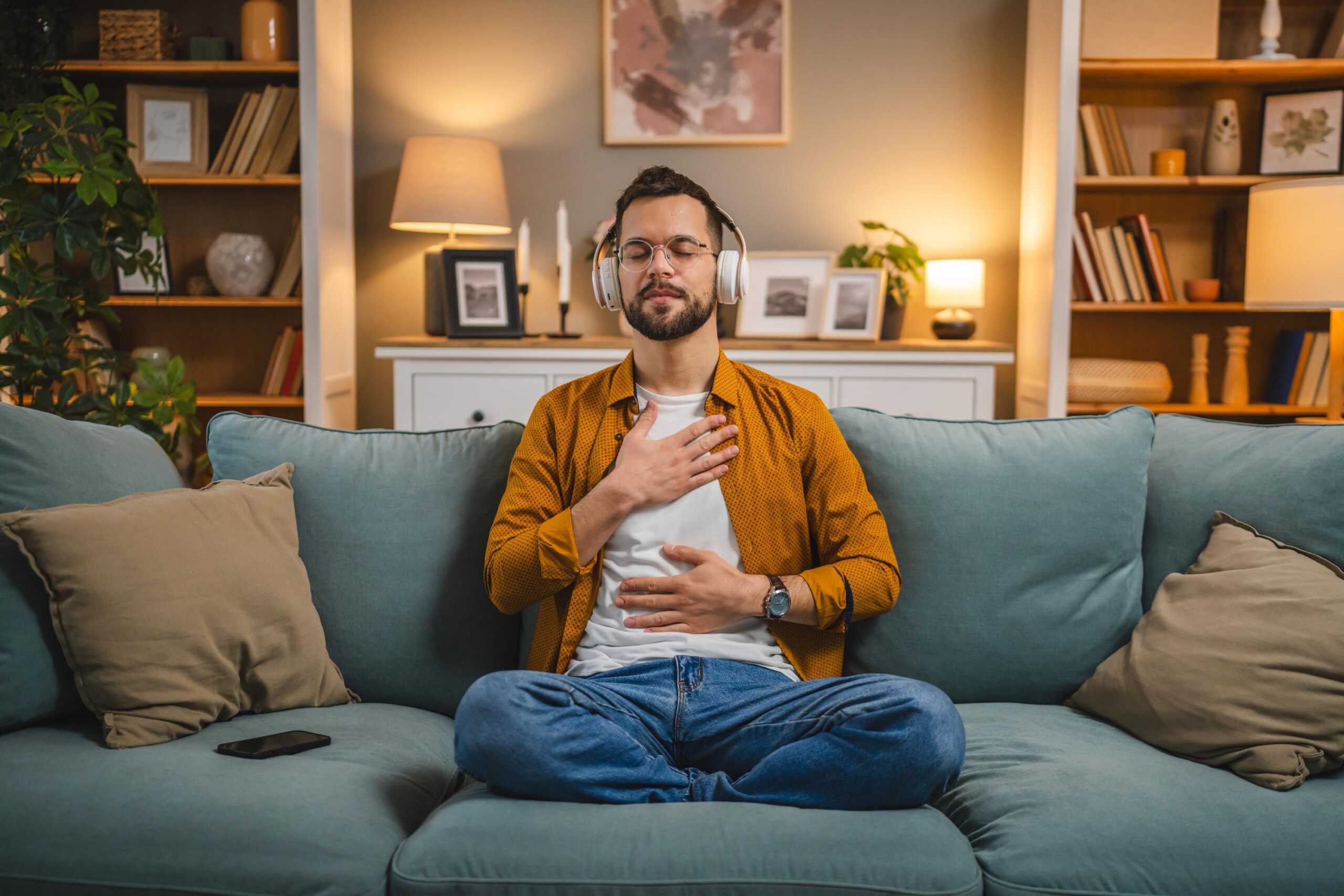 Sound therapy for relaxation: how it supports a quieter mind